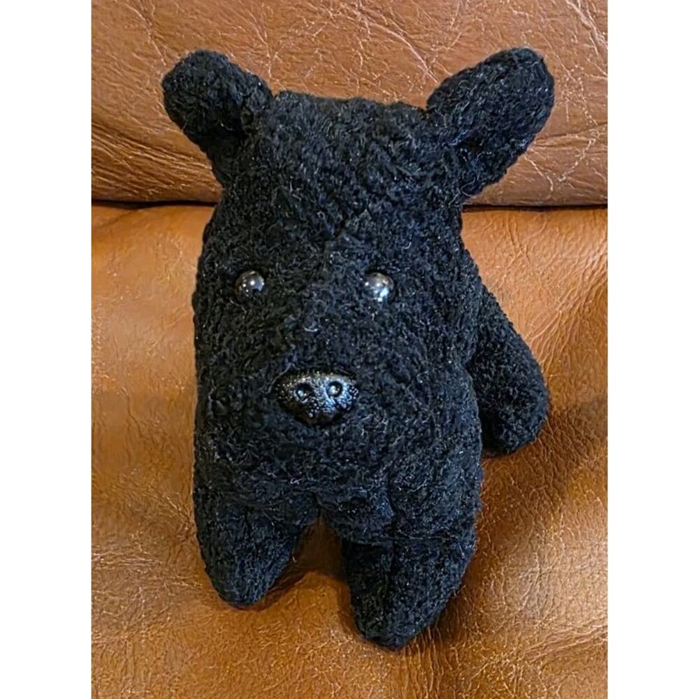 1996 TY 5.5 Inch Black Scottie Puppy Dog Pellet Filled Stuffed Plush Toy